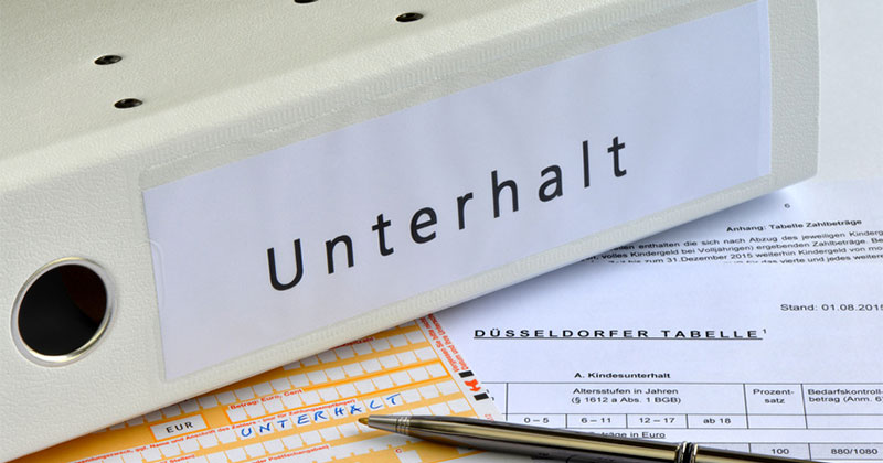 Familienrecht Mülheim, Oberhausen & Düsseldorf Aktenordner mit Dokumenten zum Unterhalt